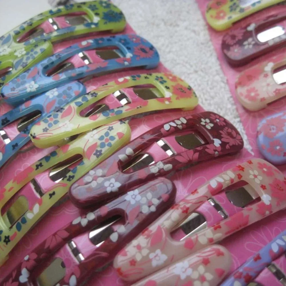 12 Goody Girls Snap Hair Clips Flowers Flexible Plastic Cover Shifts Heather